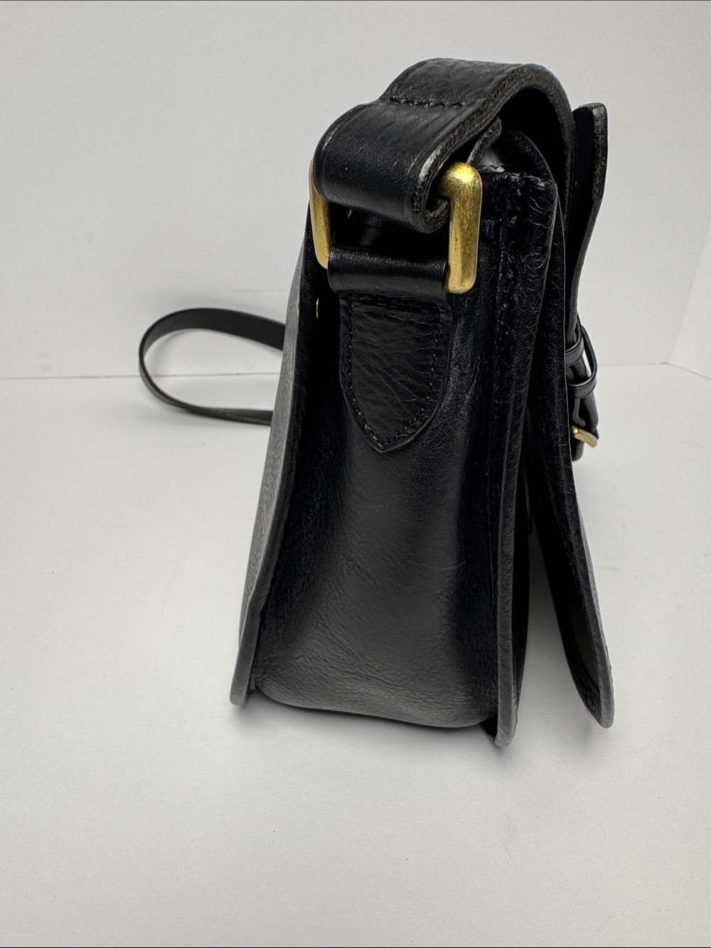 AGNES B. Minimal Black Pebble Leather Crossbody Saddle Satchel Bag  Roomy - Picture 10 of 16